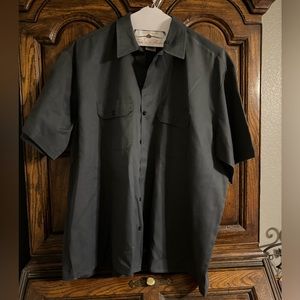 Dickies Men’s button down shirt